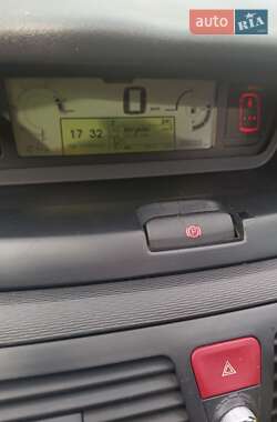 Микровэн Citroen C4 Picasso 2010 в 