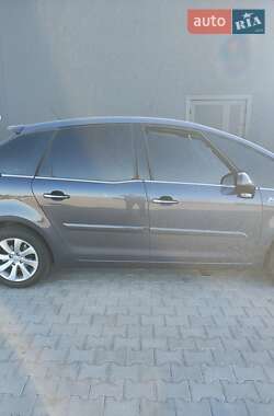 Микровэн Citroen C4 Picasso 2011 в 
