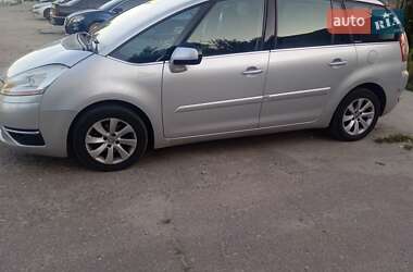 Микровэн Citroen C4 Picasso 2010 в 