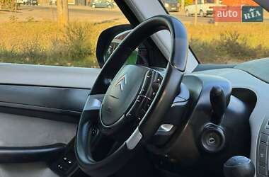 Микровэн Citroen C4 Picasso 2010 в 