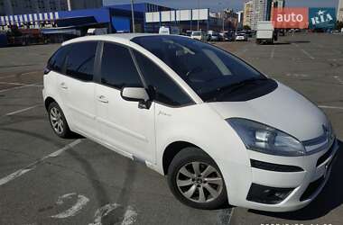 Микровэн Citroen C4 Picasso 2010 в 
