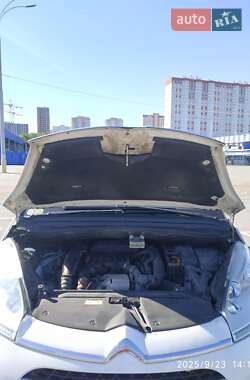 Микровэн Citroen C4 Picasso 2010 в 