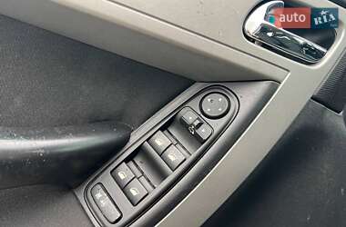 Микровэн Citroen C4 Picasso 2011 в 