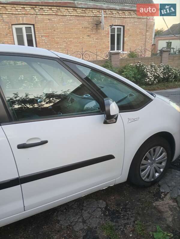 Микровэн Citroen C4 Picasso 2011 в Кагарлыке