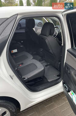Мікровен Citroen C4 Picasso 2017 в 