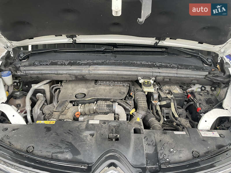 Микровэн Citroen C4 Picasso 2017 в Дубно фото 49 Микровэн Citroen C4 Picasso 2017 в Дубно