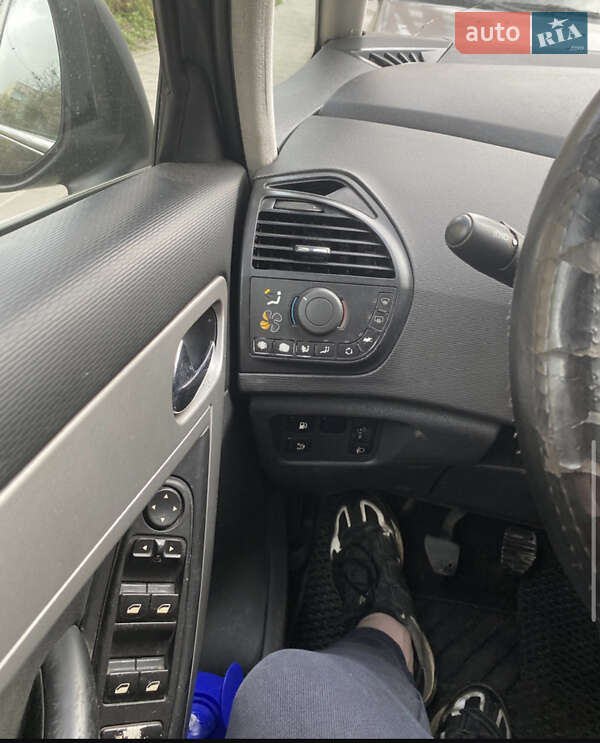 Микровэн Citroen C4 Picasso 2010 в Львове фото 9 Микровэн Citroen C4 Picasso 2010 в Львове