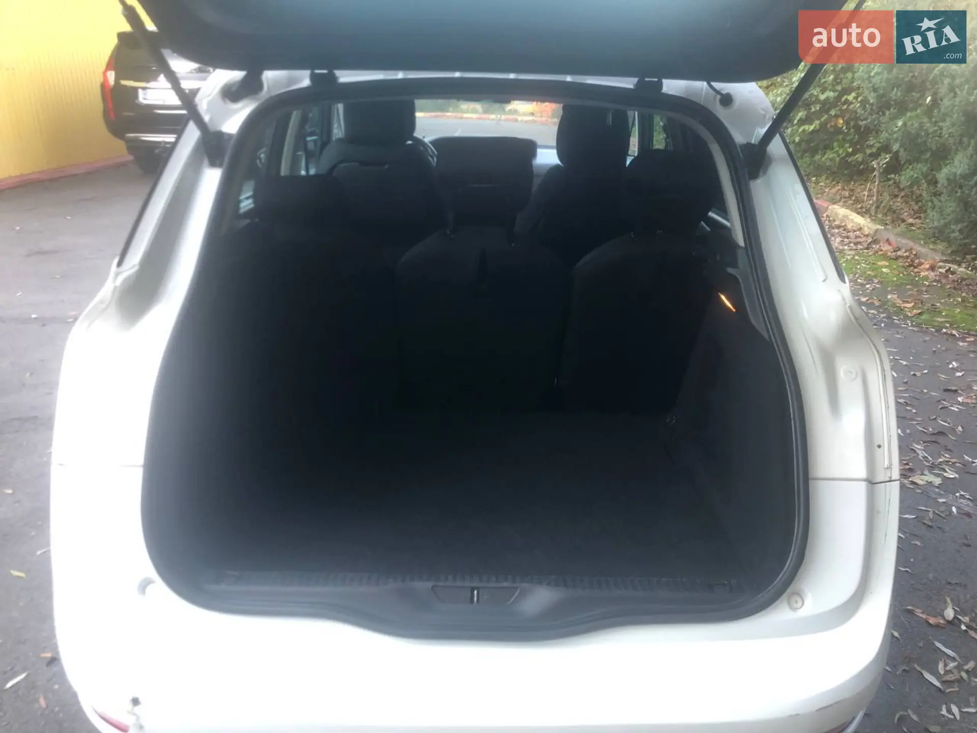 2016 Citroen C4 Picasso - мініатюра 21