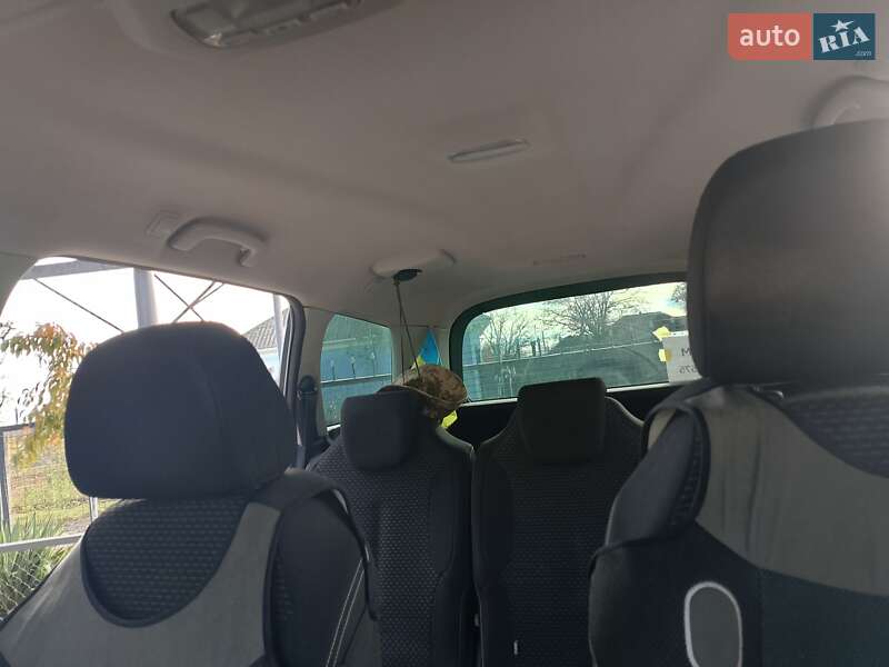 Мікровен Citroen C4 Picasso 2010 в Сокирянах фото 6 Мікровен Citroen C4 Picasso 2010 в Сокирянах