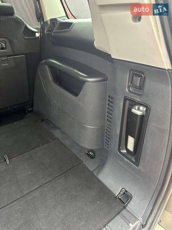 Мінівен Citroen C4 Picasso 2007 в Львові фото 36 Мінівен Citroen C4 Picasso 2007 в Львові