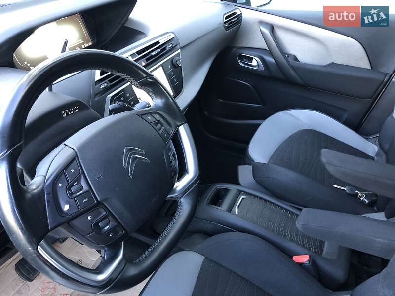 Мікровен Citroen C4 Picasso 2015 в Львові фото 42 Мікровен Citroen C4 Picasso 2015 в Львові