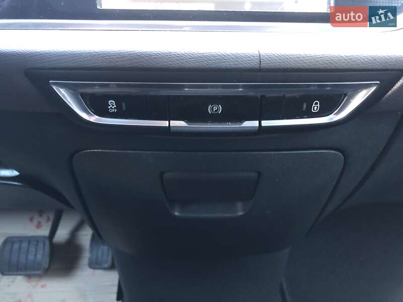 Мікровен Citroen C4 Picasso 2015 в Львові фото 46 Мікровен Citroen C4 Picasso 2015 в Львові