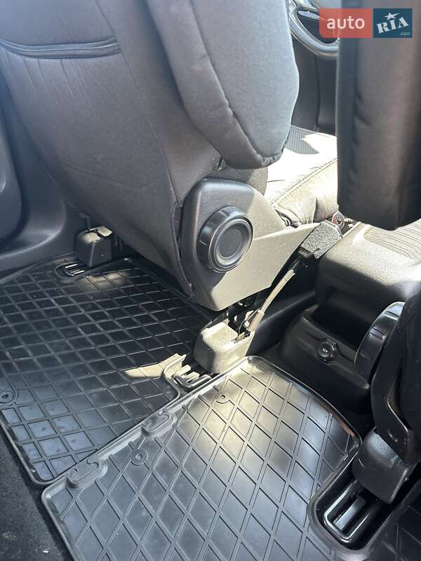 Микровэн Citroen C4 Picasso 2016 в Днепре фото 3 Микровэн Citroen C4 Picasso 2016 в Днепре