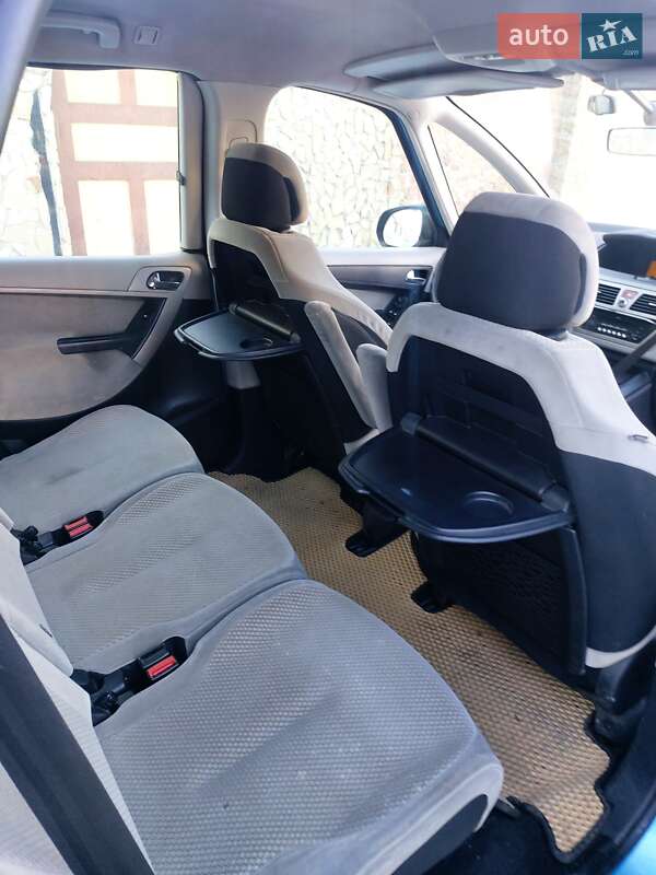 Микровэн Citroen C4 Picasso 2008 в Стрые фото 31 Микровэн Citroen C4 Picasso 2008 в Стрые
