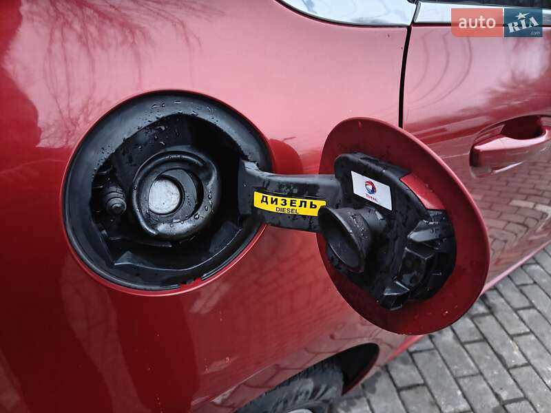 Мікровен Citroen C4 Picasso 2015 в Дніпрі фото 39 Мікровен Citroen C4 Picasso 2015 в Дніпрі