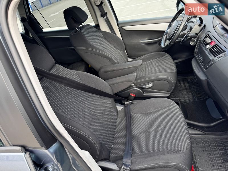 Минивэн Citroen C4 Picasso 2007 в Тернополе фото 34 Минивэн Citroen C4 Picasso 2007 в Тернополе