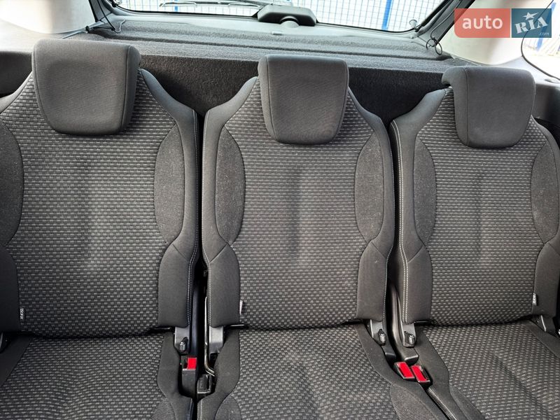 Минивэн Citroen C4 Picasso 2007 в Тернополе фото 40 Минивэн Citroen C4 Picasso 2007 в Тернополе