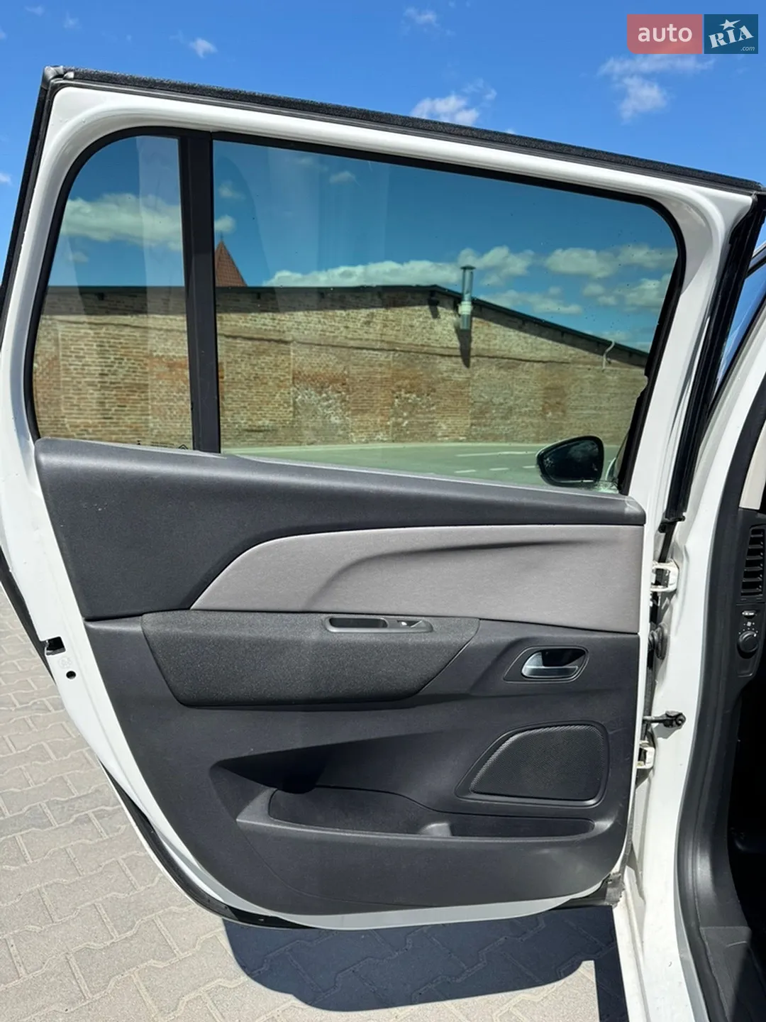 2015 Citroen C4 Picasso - мініатюра 31
