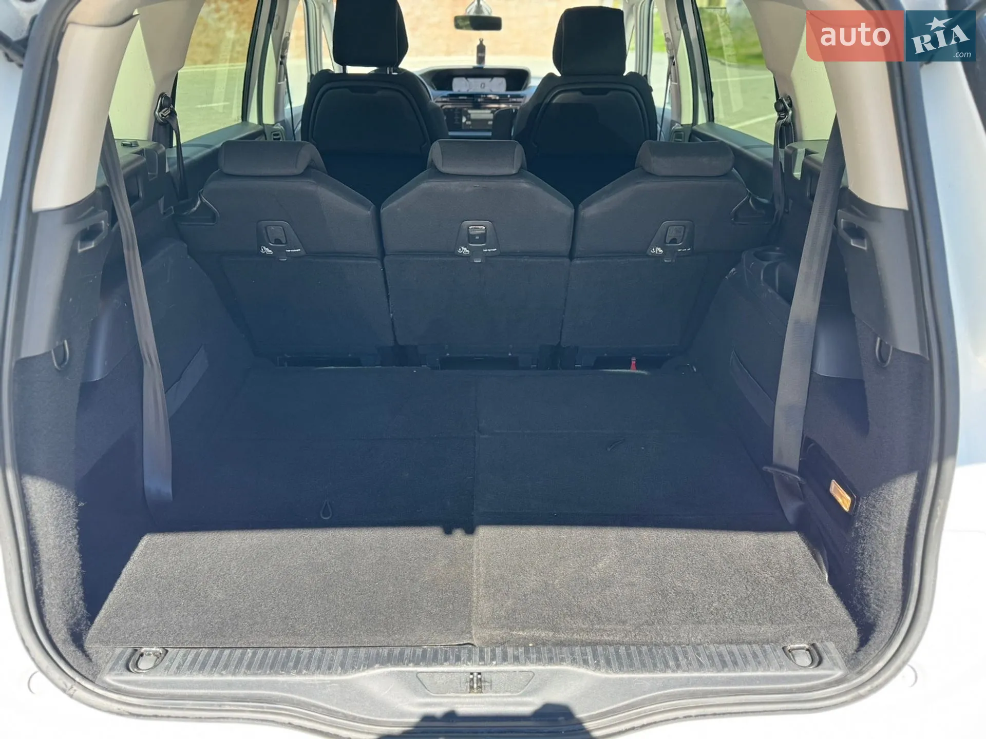2015 Citroen C4 Picasso - мініатюра 39