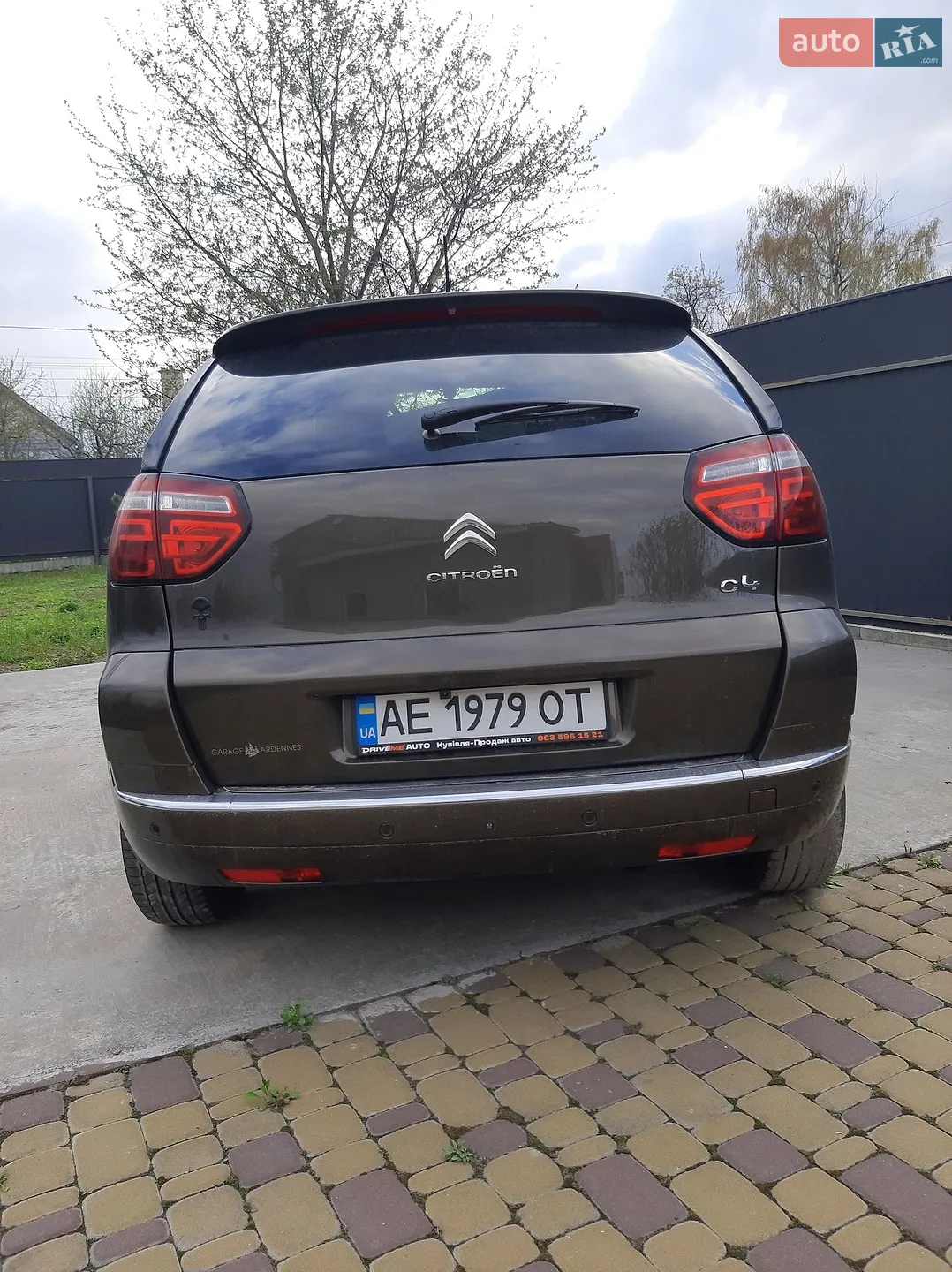 Citroen C4 Picasso 2011 VIN VF7UD9HR8BJ802783 фото оголошення 5 з 15
