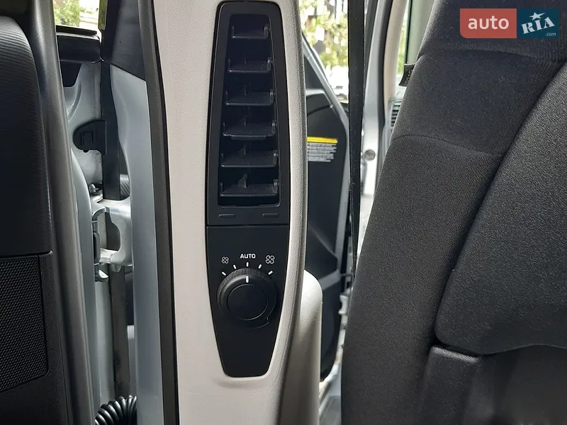 Citroen C4 Picasso 2008 VIN VF7UD9HZC45277465 фото оголошення 13 з 54