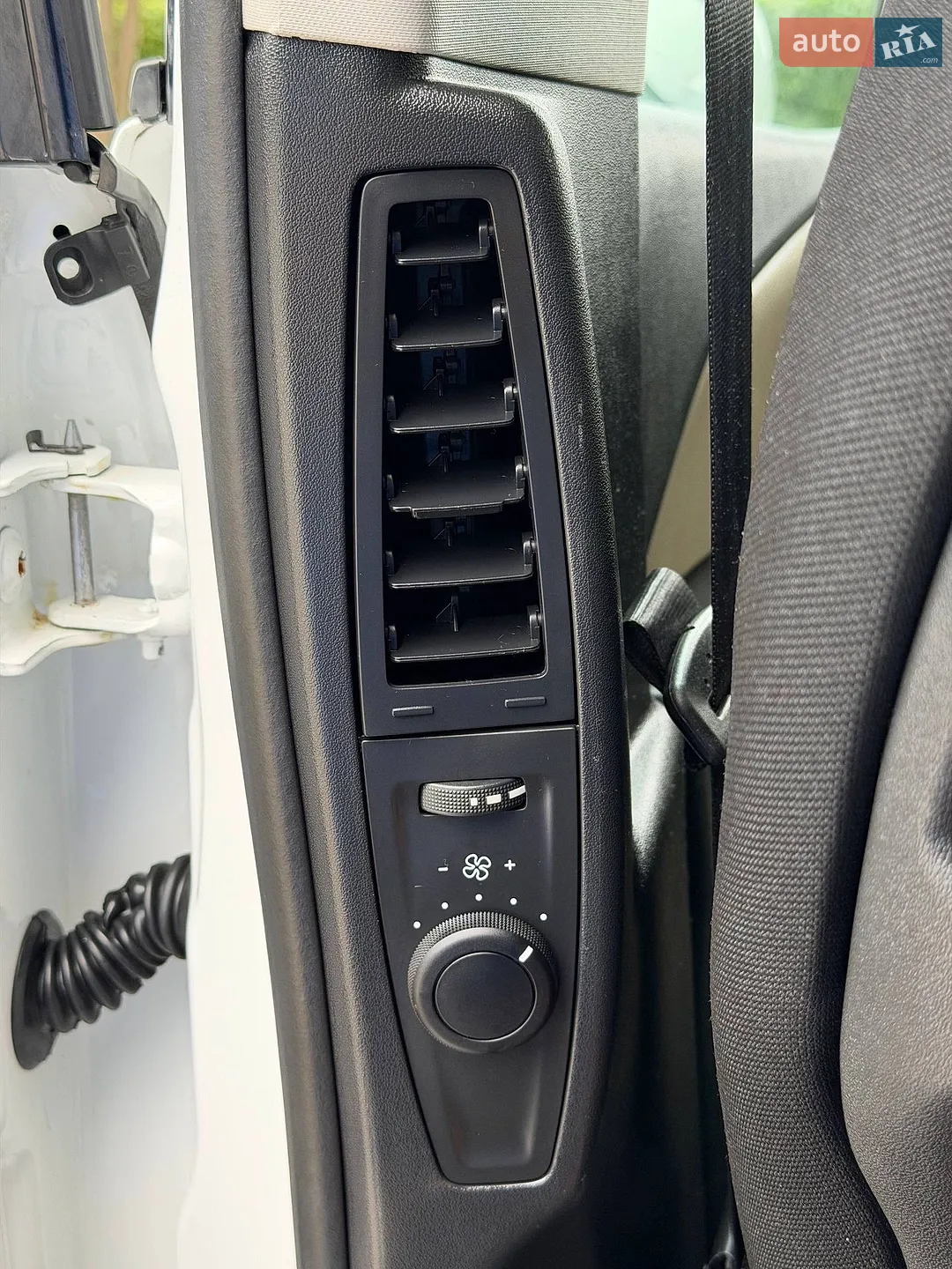 2015 Citroen C4 Picasso - мініатюра 41
