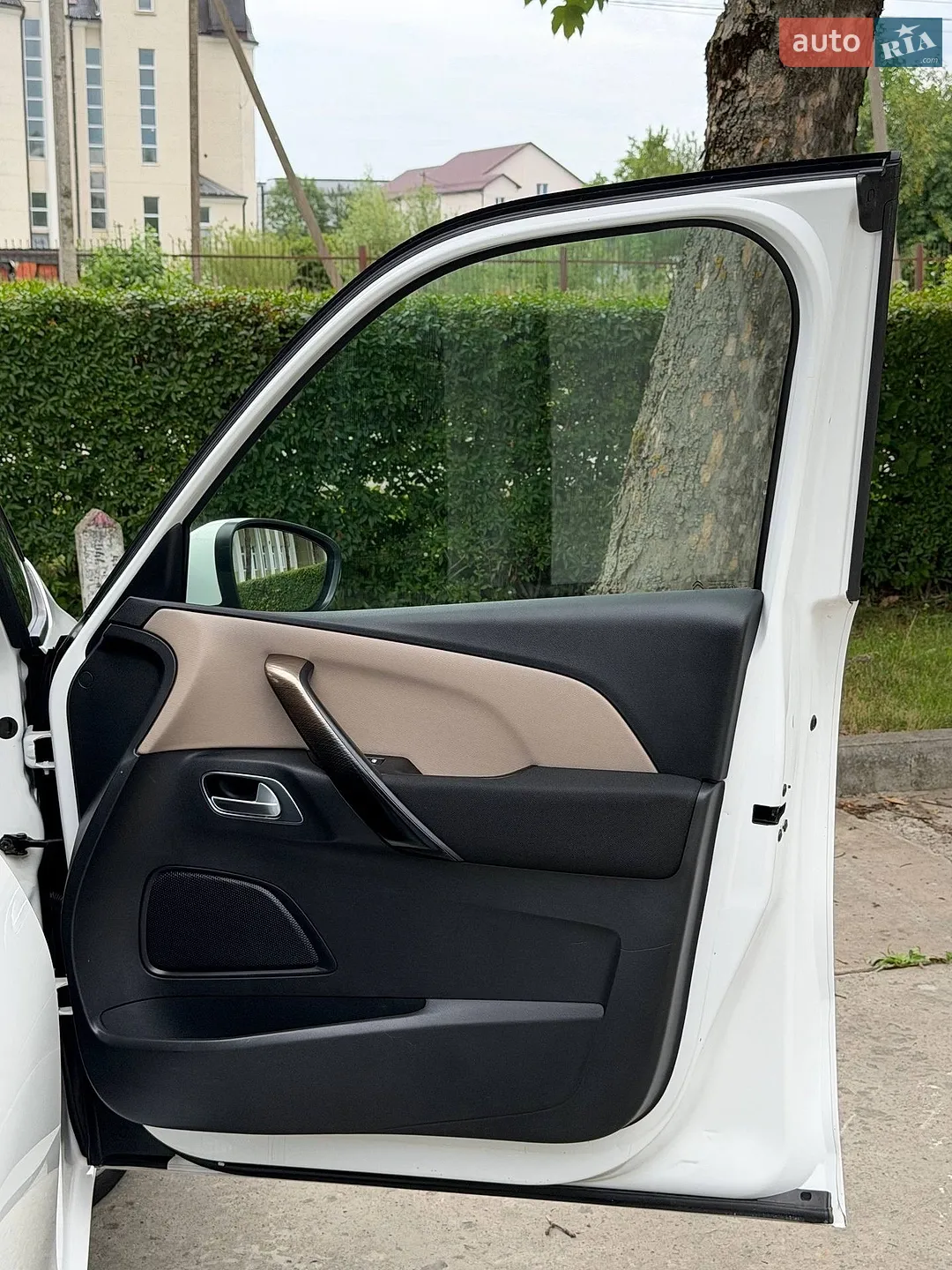 2015 Citroen C4 Picasso - мініатюра 55