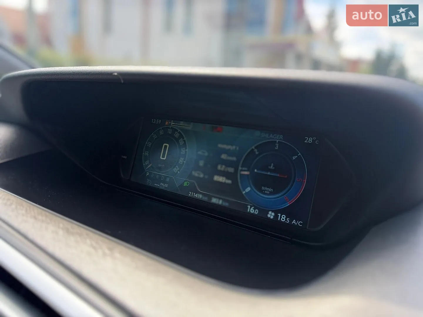 2016 Citroen C4 Picasso - мініатюра 32