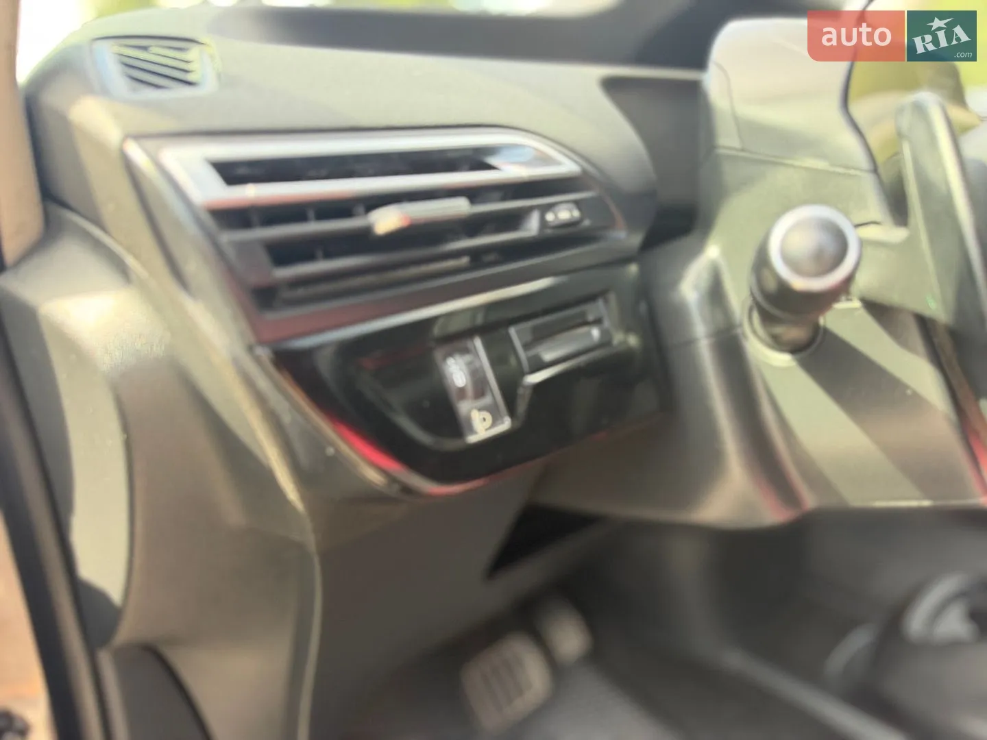 2016 Citroen C4 Picasso - мініатюра 55