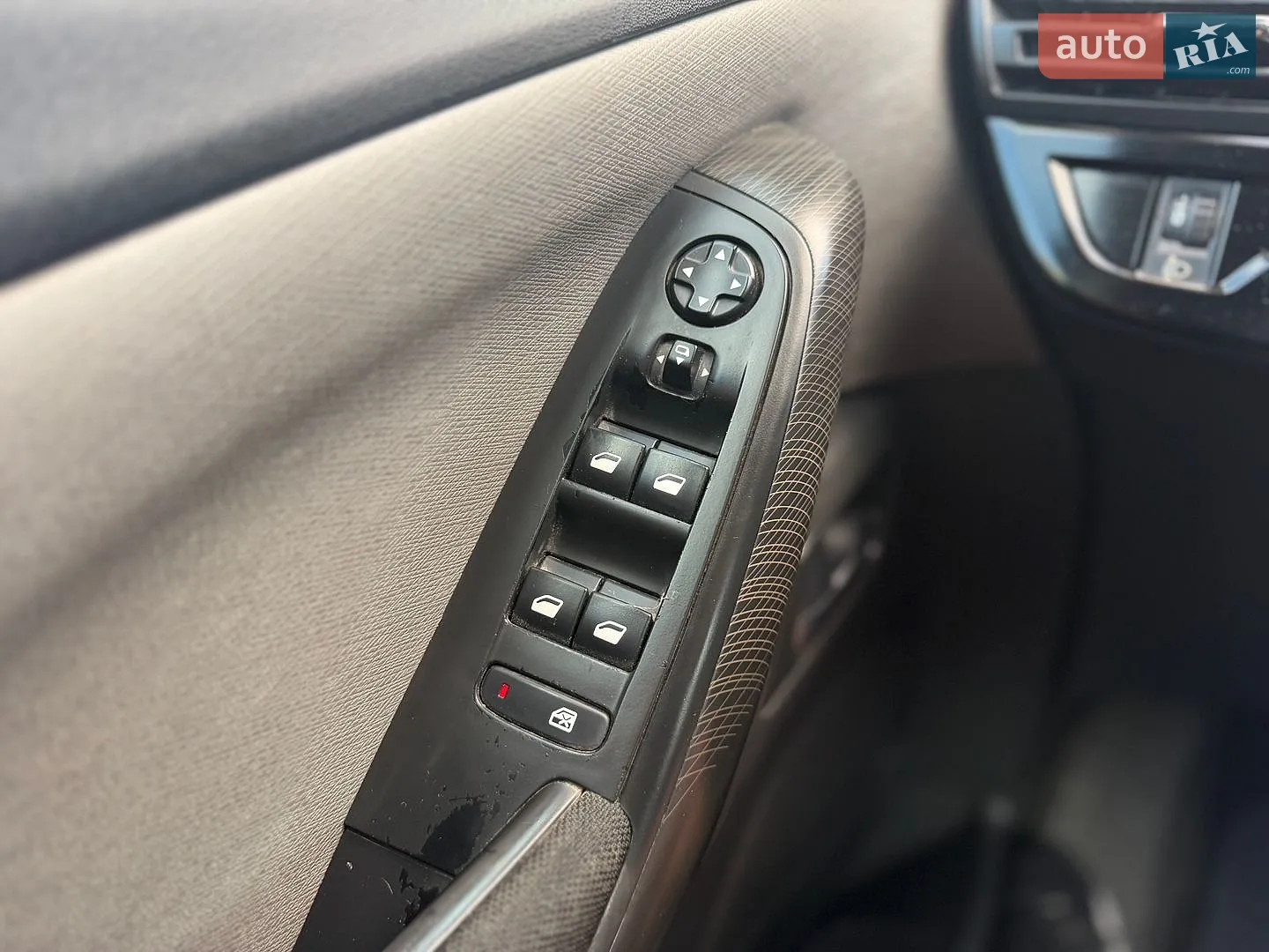 2016 Citroen C4 Picasso - мініатюра 67