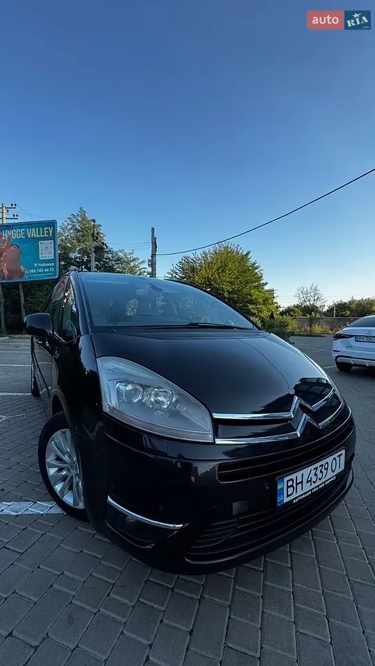 2010 Volkswagen Touareg - мініатюра 9