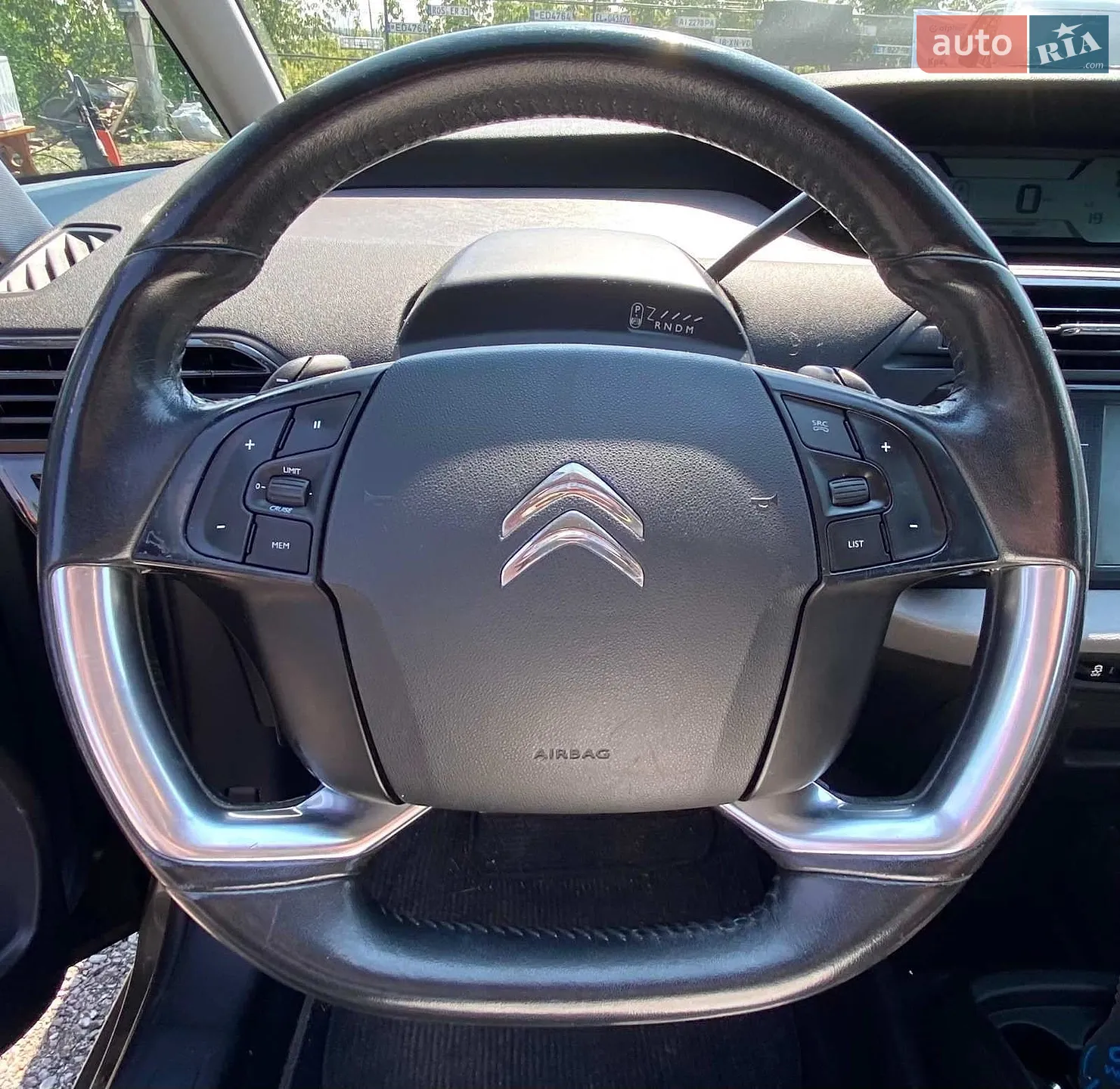 2015 Citroen C4 Picasso - мініатюра 16