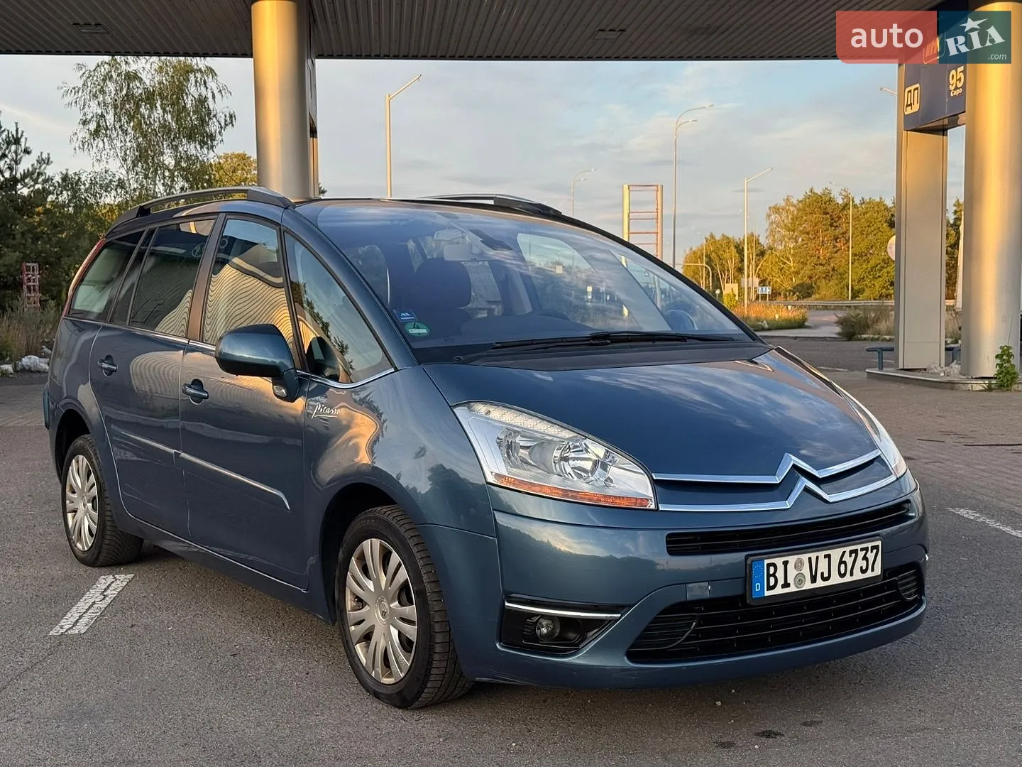 2010 Citroen C4 Picasso - мініатюра 16