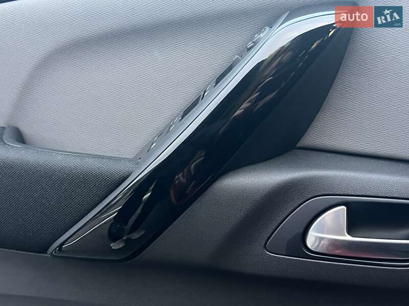 Минивэн Citroen C4 SpaceTourer 2018 в Киеве фото 47 Минивэн Citroen C4 SpaceTourer 2018 в Киеве