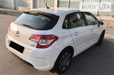 Хэтчбек Citroen C4 2014 в Киеве