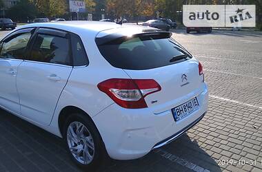 Седан Citroen C4 2012 в 