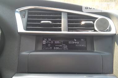 Хетчбек Citroen C4 2013 в 