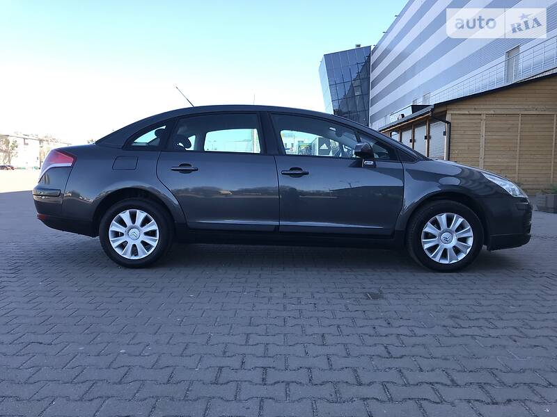 Седан Citroen C4 2009 в Житомире
