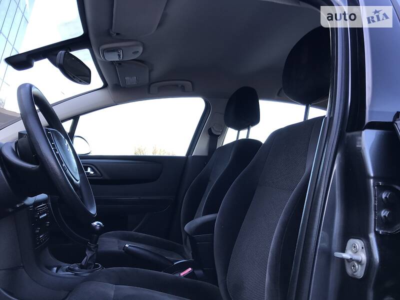Седан Citroen C4 2009 в Житомире