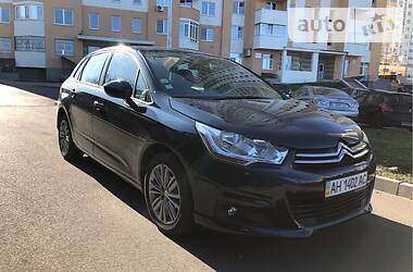 Хетчбек Citroen C4 2013 в 
