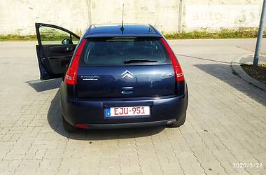 Хетчбек Citroen C4 2009 в 