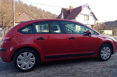Хетчбек Citroen C4 2008 в 