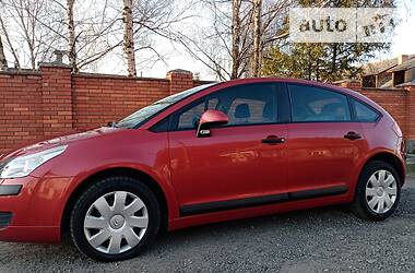 Хетчбек Citroen C4 2008 в 