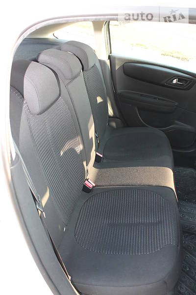 Хетчбек Citroen C4 2008 в Рівному фото 25 Хетчбек Citroen C4 2008 в Рівному