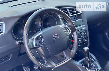 Хетчбек Citroen C4 2012 в 