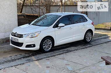 Хетчбек Citroen C4 2012 в 