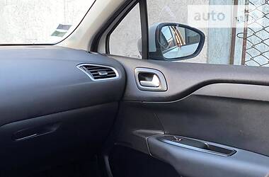 Хетчбек Citroen C4 2012 в 