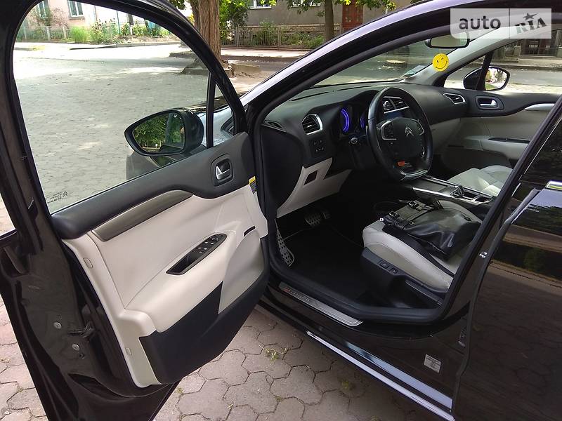 Хетчбек Citroen C4 2011 в Тернополі фото 12 Хетчбек Citroen C4 2011 в Тернополі