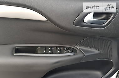 Хетчбек Citroen C4 2014 в 