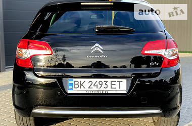 Хетчбек Citroen C4 2011 в 